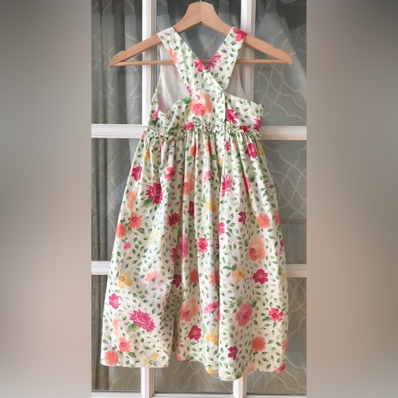 Kelly’s Kids size 6 excellent used condition floral dress, back button feature - Picture 6 of 7